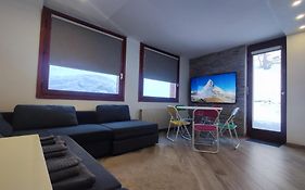 Aqua Apartment - Very Ski In & Ski Out Cir 0436